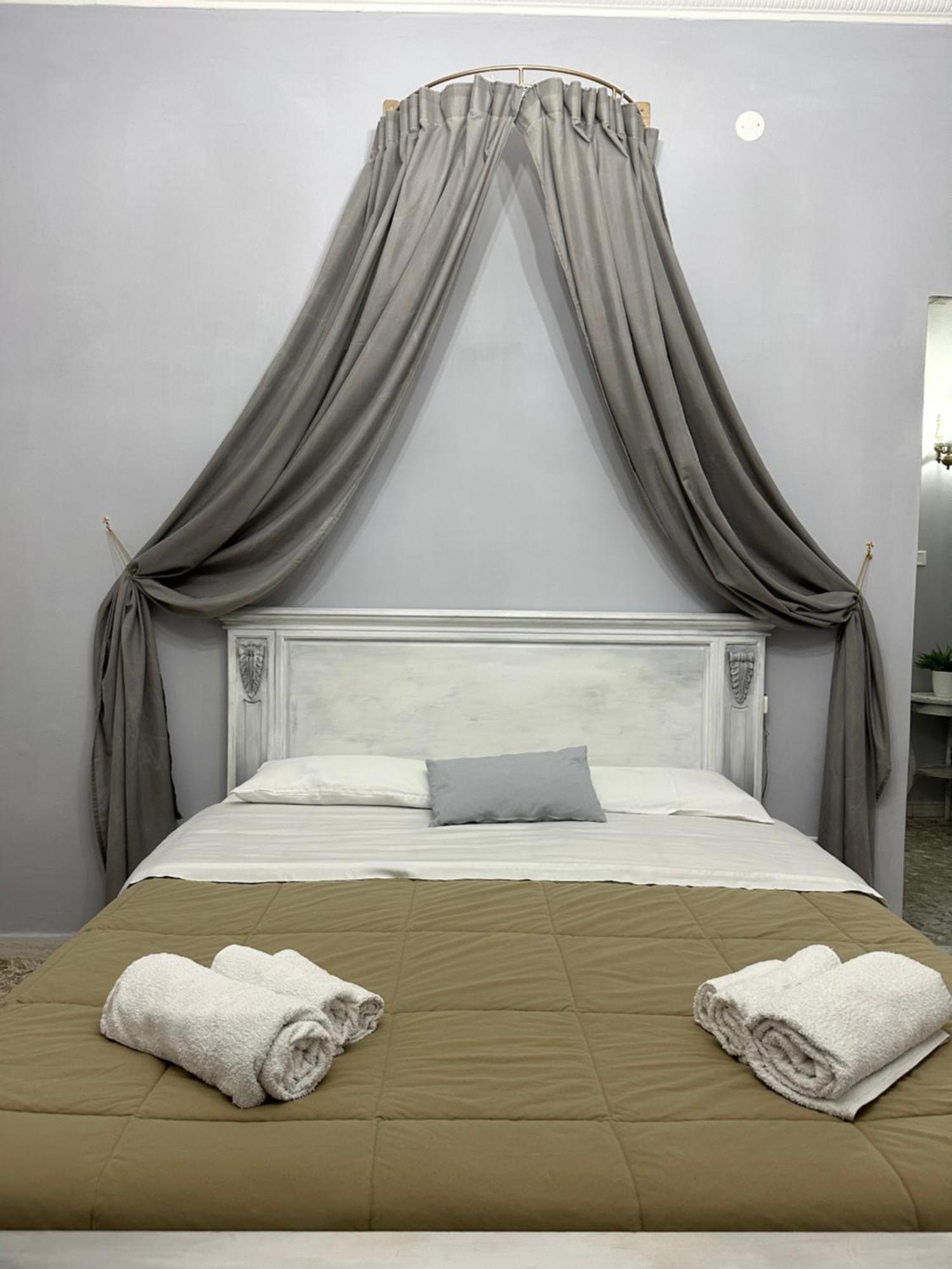 Le Reve Apartment Кастеламаре ди Стабия Екстериор снимка